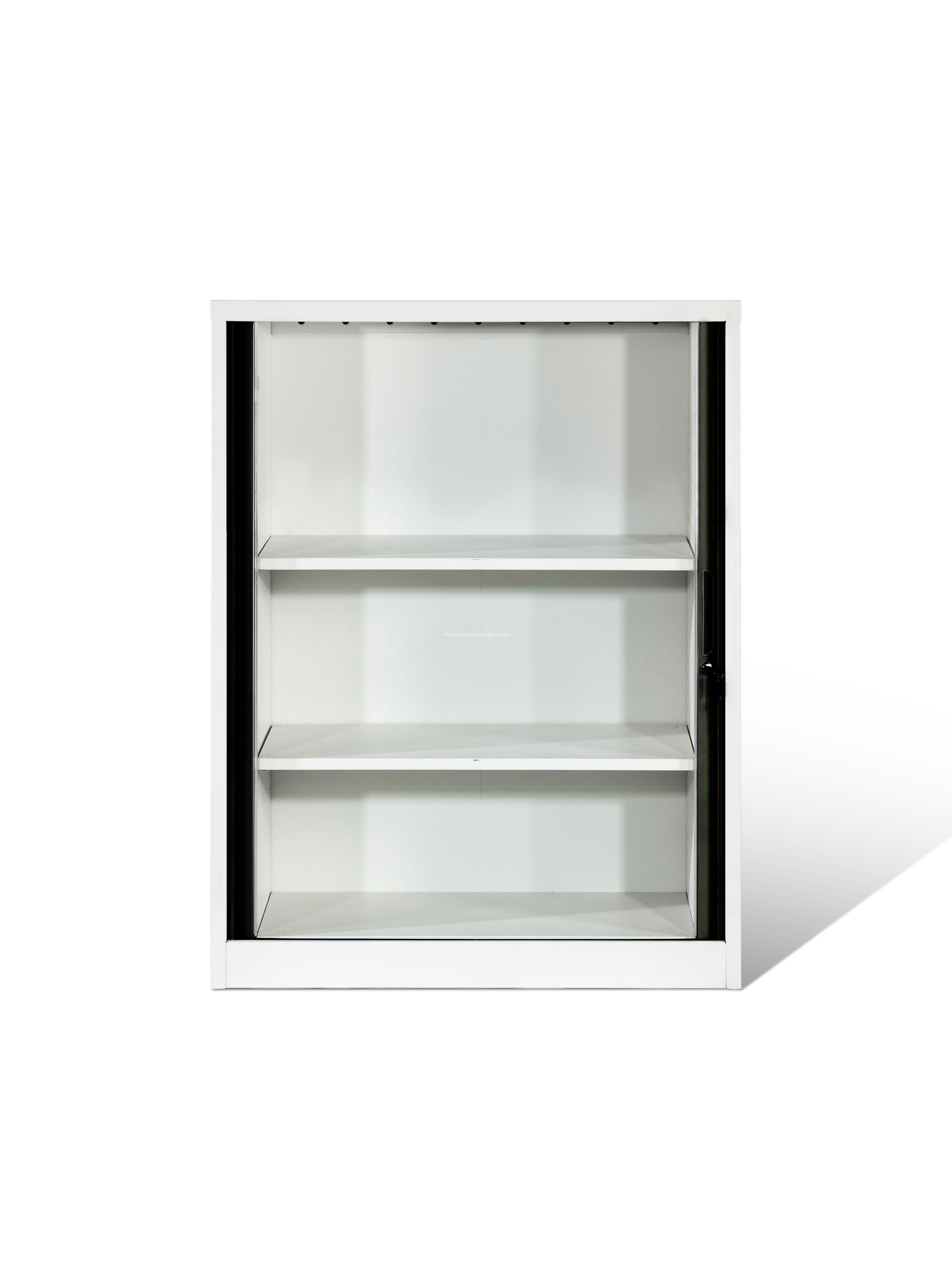 armário com porta de enrolar cabinet with roller door