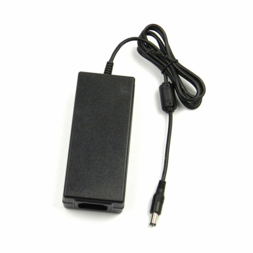 19V 4000MA 76W Universele AC -adapter voor laptop