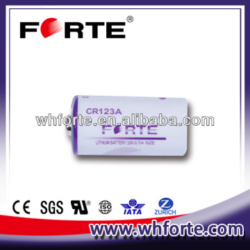 non-rechargeable CR123A battery