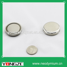 Super attraction force magnet hook.