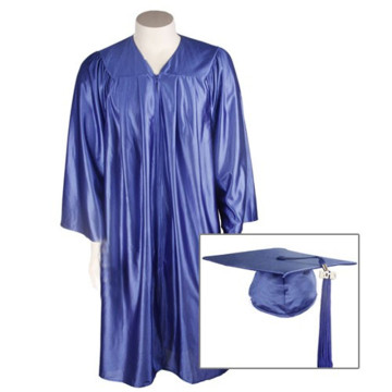 Wholesale graduation caps and gowns