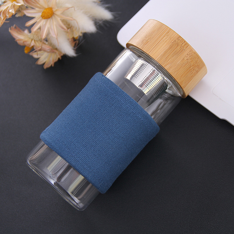 Fancy Borosilicate Glass Water Bottle Infuser with Bamboo Lid