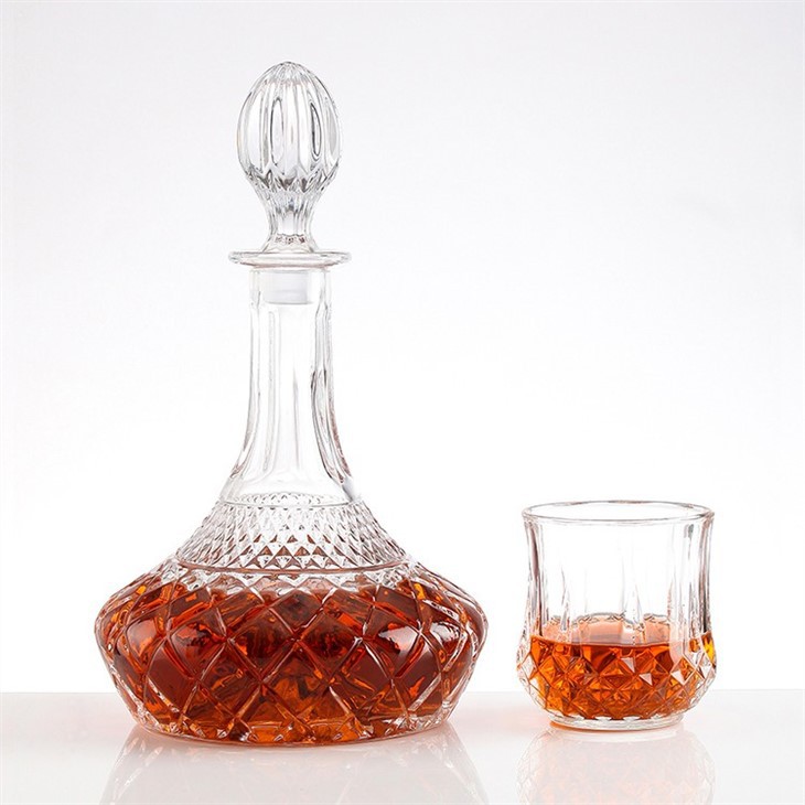 Decorative Glass Bottles For Liquora685b0bd B3af 4ed5 Bd5e Dc141fd51d76 Jpg