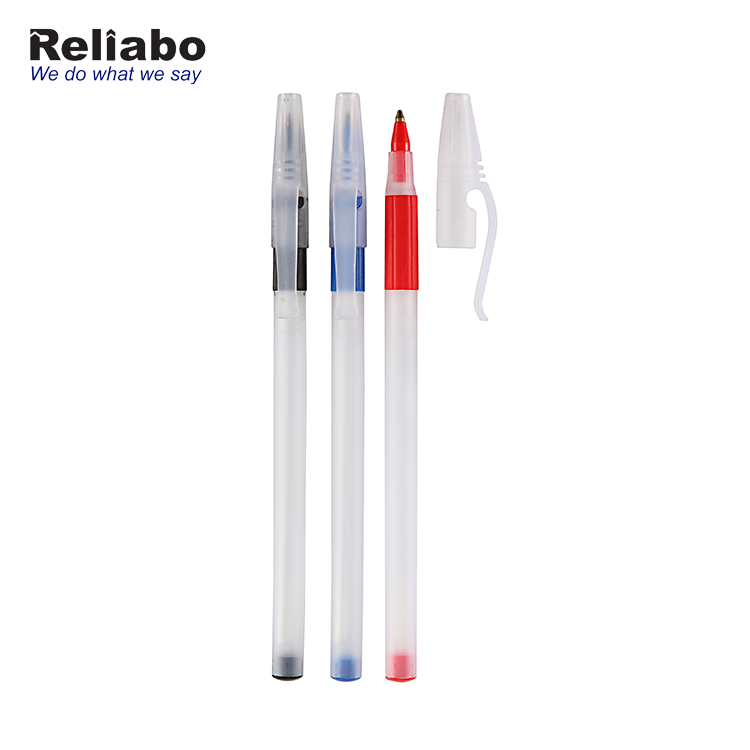 ريلابو منتج عالي الجودة تصميم مخصص بشعار العلامة التجارية قلم حبر جاف من البلاستيك بقبضة ناعمة