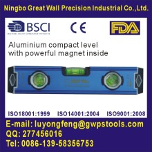 Mini spirit level with high accuracy vial