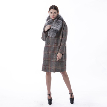 Fashion cashmere overcoat with fur collar