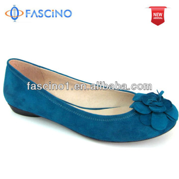 Leather causal shoes for woman