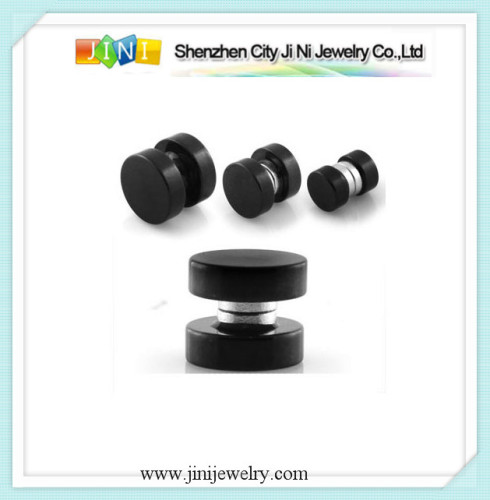 magnetic ear tunnels