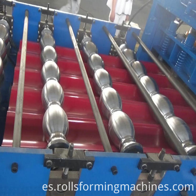 roof panel forming machine