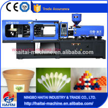 Automatic plastic fruit crate injection molding machin