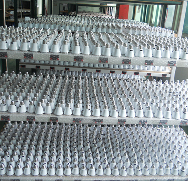 CE&RoHS  LVD BIS ISO9001 Approved Aluminum led bulb 6500k e26 e27 led lamp 80 watt equivalent 1100lm led bulb