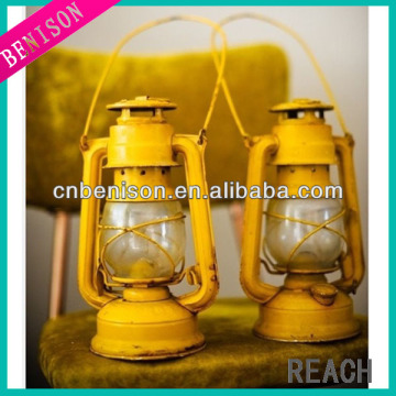 2014 hot selling classic yellow hanging kerosene lanterns