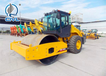 XCMG XMR303 static road roller