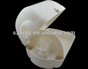 center pull paper towel dispenser plastic for kitchen