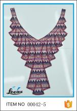 Hot Fix Crystal Rhinestone Motif Neckline Design