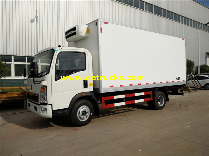 4x2 Refrigerated Box Trucks