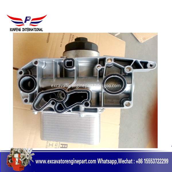 Deutz BF6M2012 Enfriador de aceite 04252961 04912107 para Volvo Excavadora EC210C EC210B M4252961 Deutz BF6M2012 Oil Cooler 04252961 04912107 for Volvo Excavator EC210C EC210B M4252961