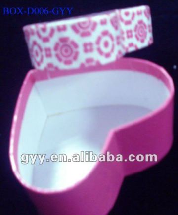 pink heart shape packaging box