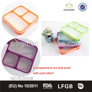 Leak proof bento box with 3 compartment