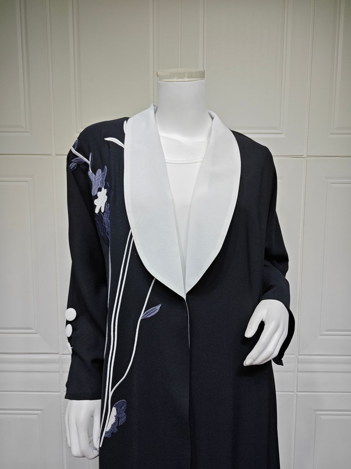 ژاکت کش باف پشمی مشکی شیک با یقه سفید MQ256 (9) Elegant Black Abaya Cardigan with White Collar MQ256 (9)