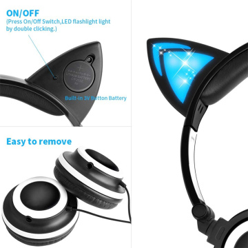 Auriculares plegables con orejas de gato y orejas LED