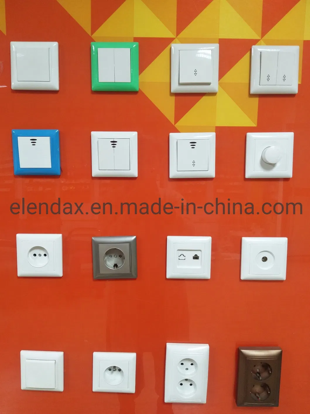 Mobile and Bathroom Furniture Socket