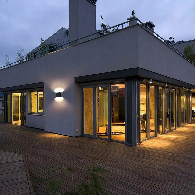 Wireless Outdoor Wall Light with Motion Sensor Technology
