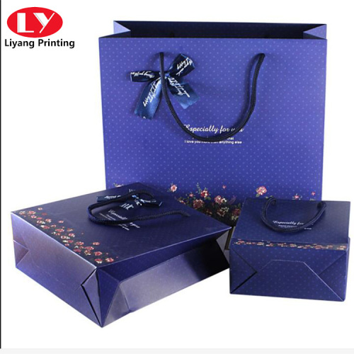 Dark simple style gift bag