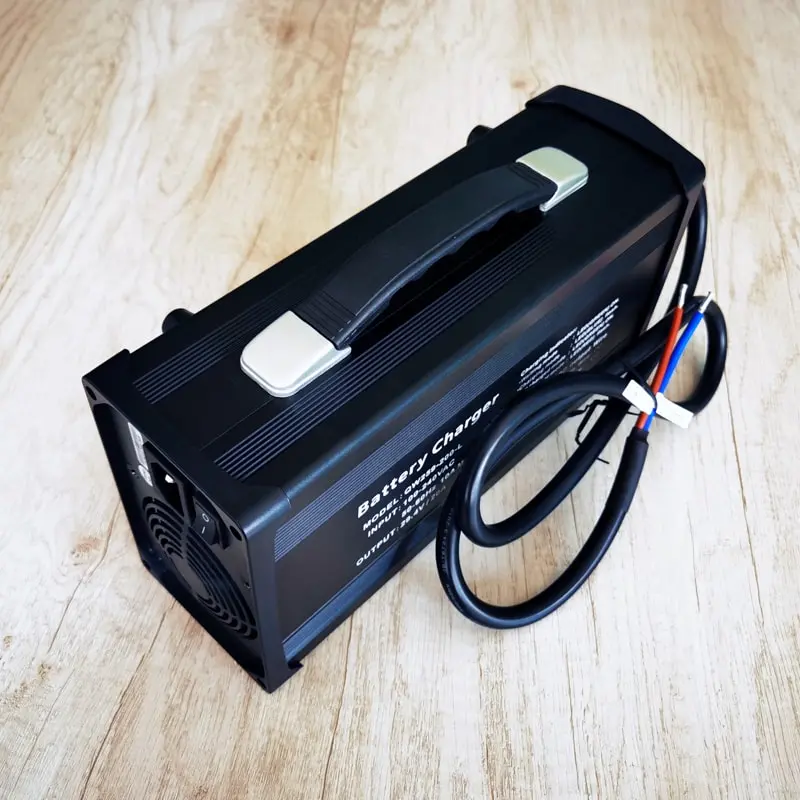 Factory Direct Sale 86.4V 87.6V 15A 1200W Charger for 24s 72V 76.8V LiFePO4 Battery Pack with Pfc