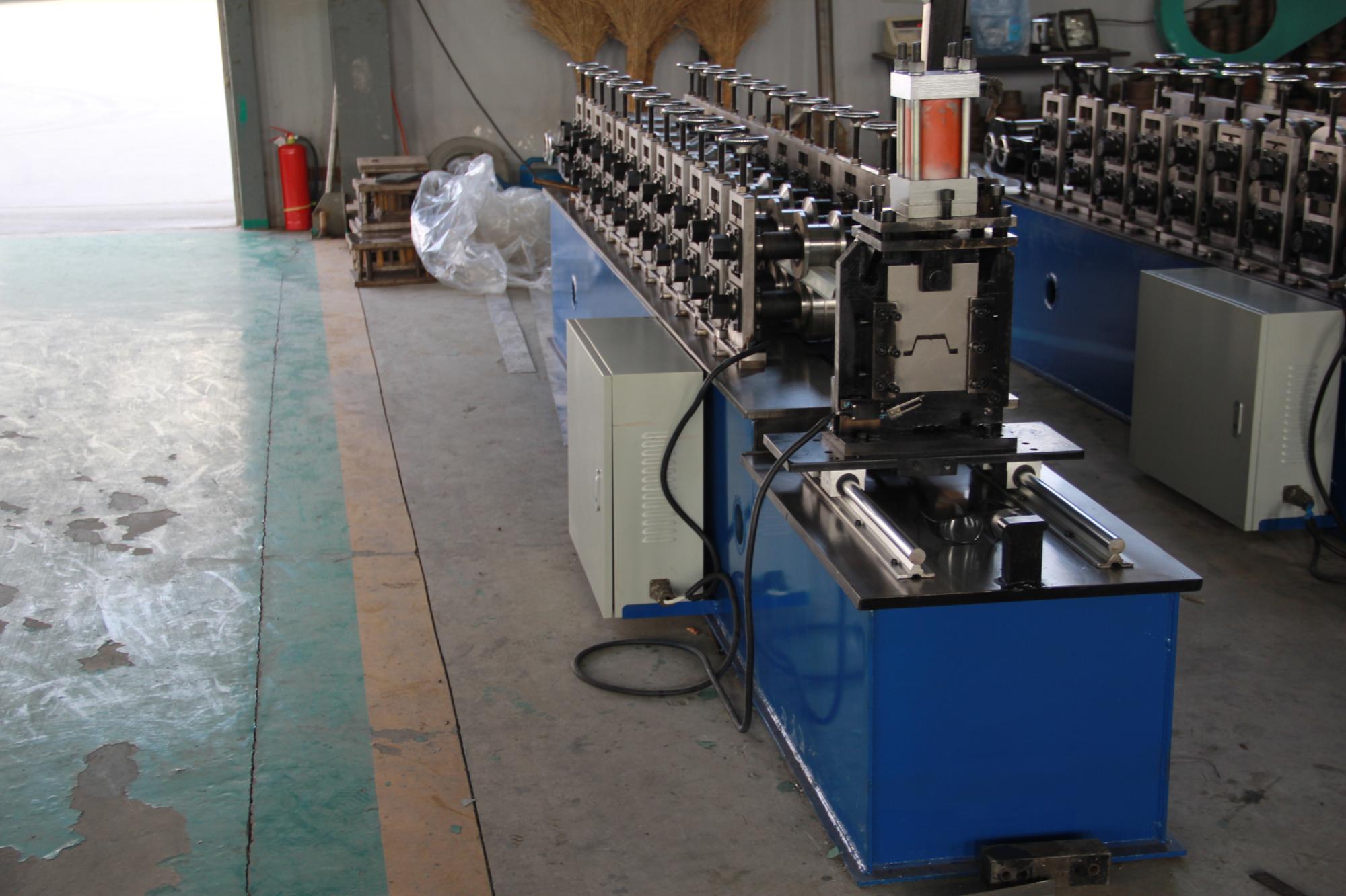 Gypsum ceiling metal studs and furring channel roll forming machine hat shape metal making machinery