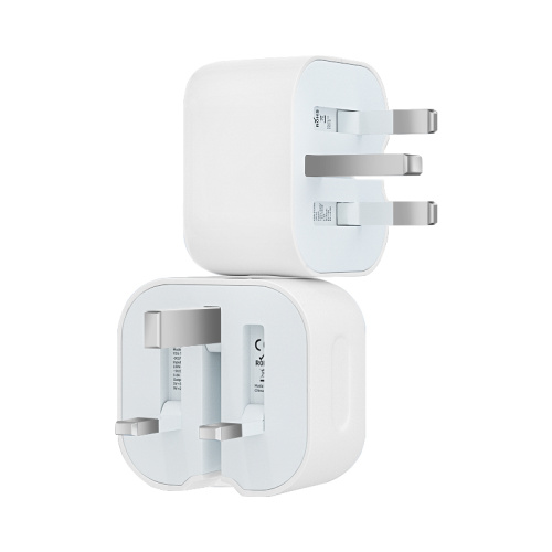 Διπλωμένο βύσμα UK 20W USB-C Τηλεφωνικός φορτιστής τοίχου