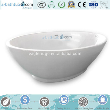 Acrylic small oval bathtub