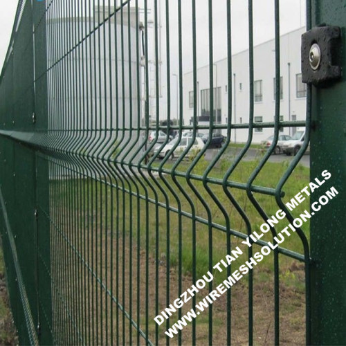 Cheap Curved Sheet Metal Wire Mesh Fencing