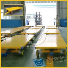 Industrial four-wheels towed troley for heavy cargo