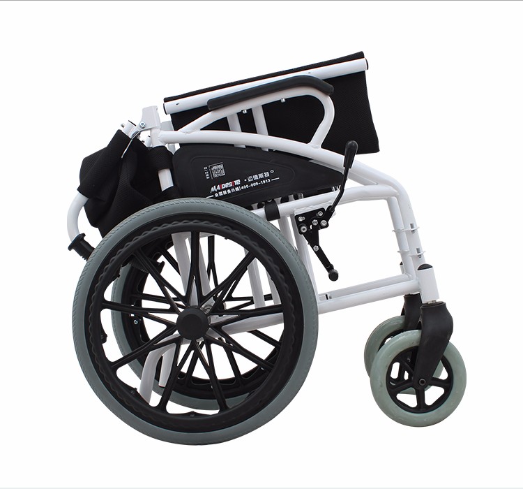 18寸宽座残疾人可折叠手动轮椅