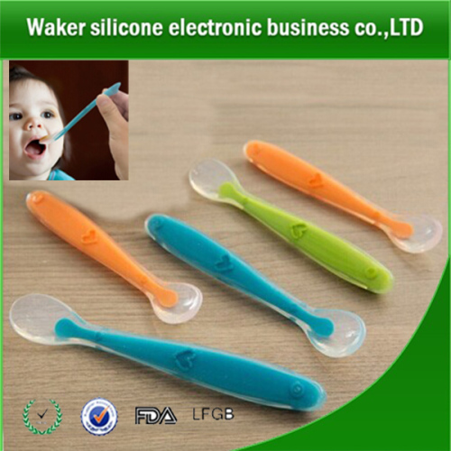 100% food grade soft silicone baby spoon new design silicone spoon for baby