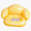 Personalização de carros alegóricos de piscina de cadeira inflável de limão amarelo