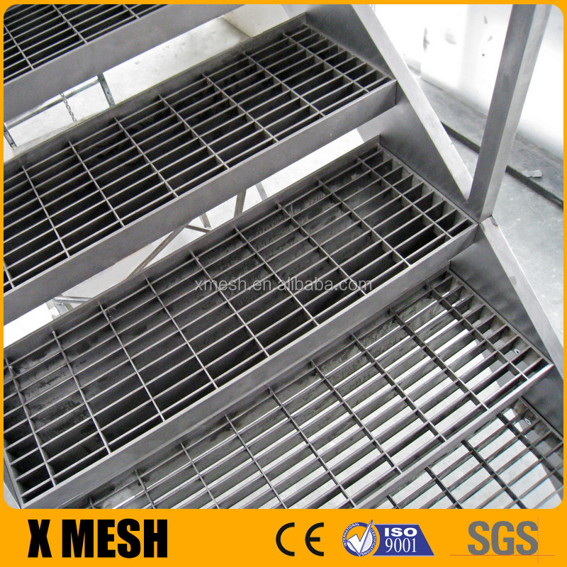 ASTM A 1011 Standard Hot Galvanized Metal Bar Steel Grating for Fire escape stair