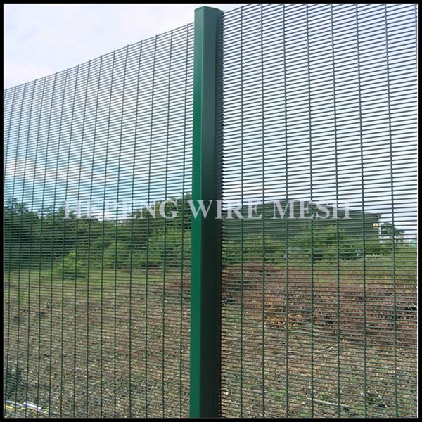 Cheap!!! Anti Climb Welded Wire Mesh 358 High Security Fence (ISO9001)