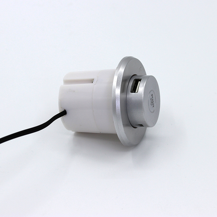 Outlet USB Cerdas Smart USB Outlet