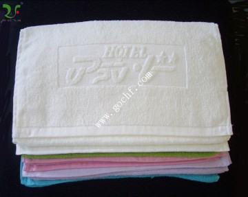 piece dye jacquard embossed customized logo bath mat