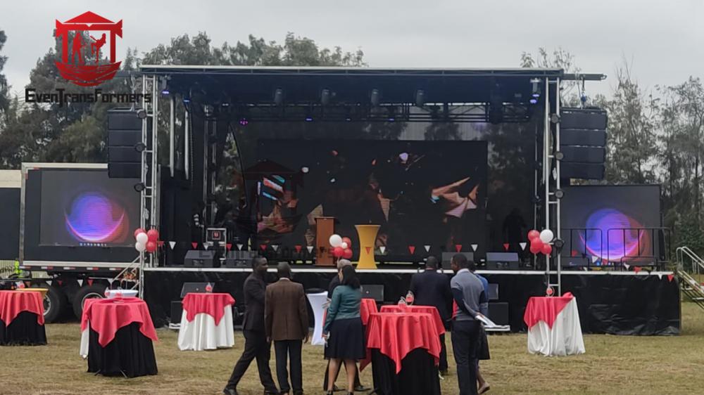 Mobile Sound Stage Truck Mobile Sound Stage Truck