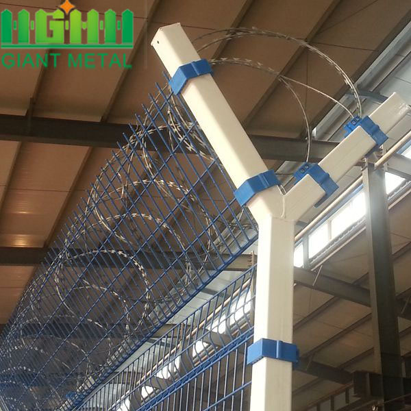 PVC coated and Galvanized high security airport fence