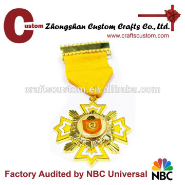 Promotional gifts expert factory custom gold finish ribbon pins medal