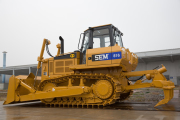 Caterpillar 160HP Motor Grader With Ripper