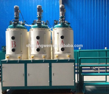 PU Elastomer Injecting Machine