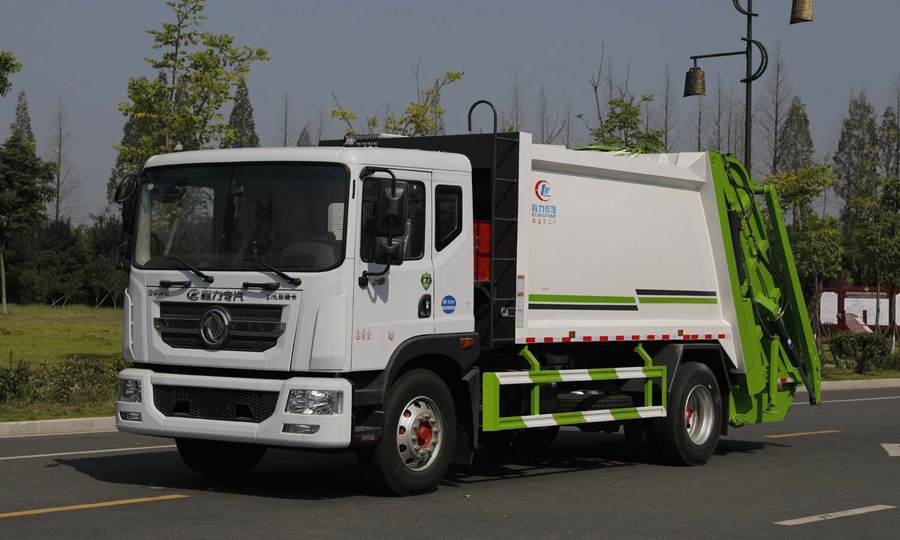 Green Rubbish Truck