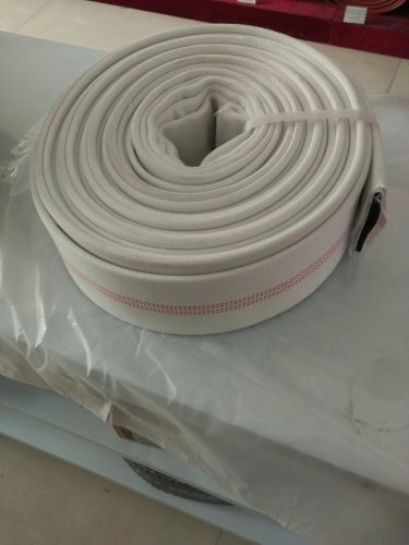 Doppelmantel PVC Feuerwehrschlauch