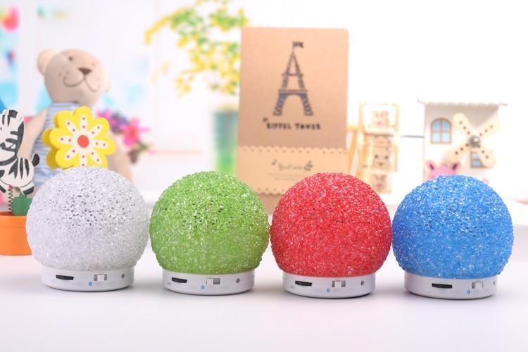 Colorful Christmas Snowball Bluetooth Speaker Wireless Speaker (SMS-BT33)