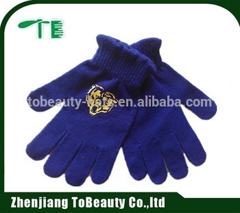 jaquard pattern knitted glove